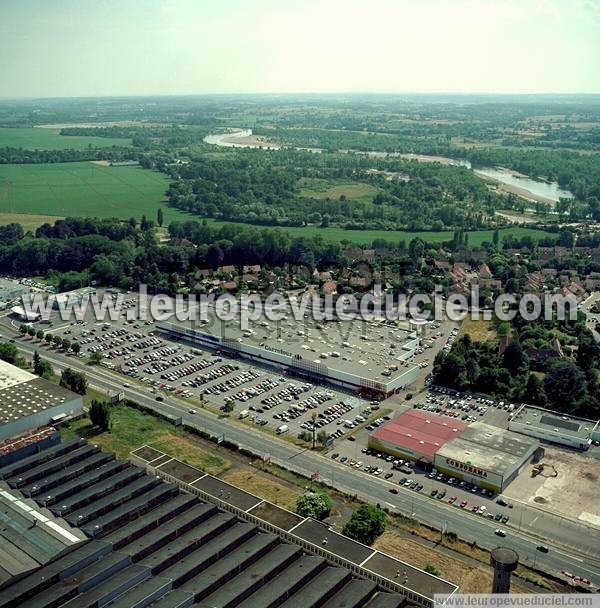 Photo aérienne de Moulins