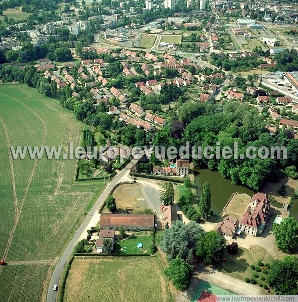 Photo aérienne de Moulins