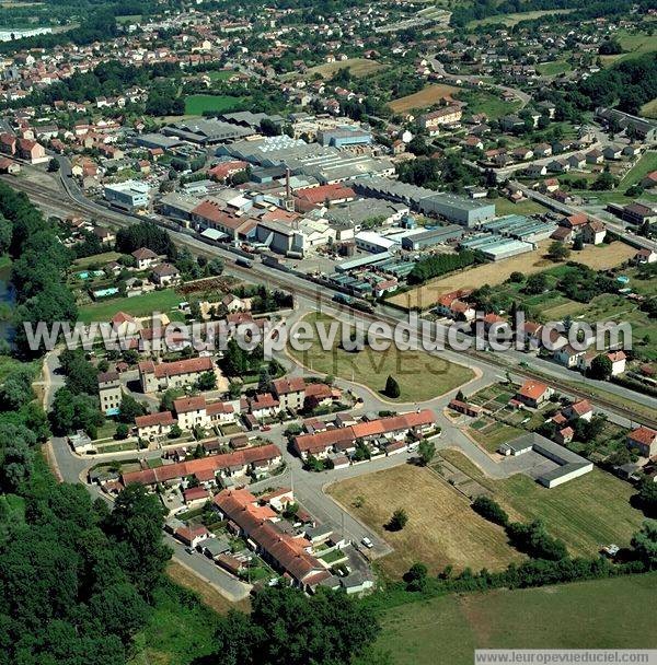 Photo aérienne de Saint-Yorre