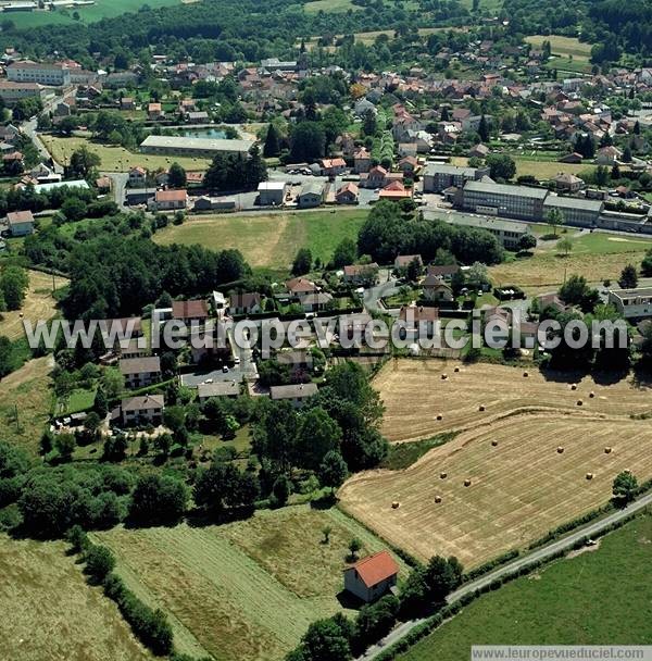 Photo aérienne de Le Mayet-de-Montagne