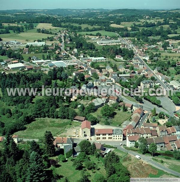 Photo aérienne de Le Mayet-de-Montagne