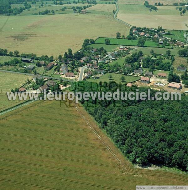 Photo aérienne de Lusigny