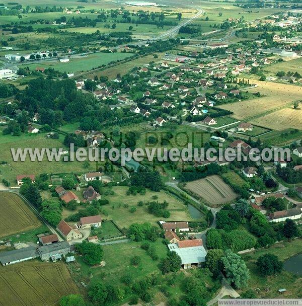 Photo aérienne de Avermes