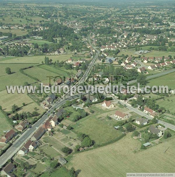 Photo aérienne de Bourbon-l'Archambault