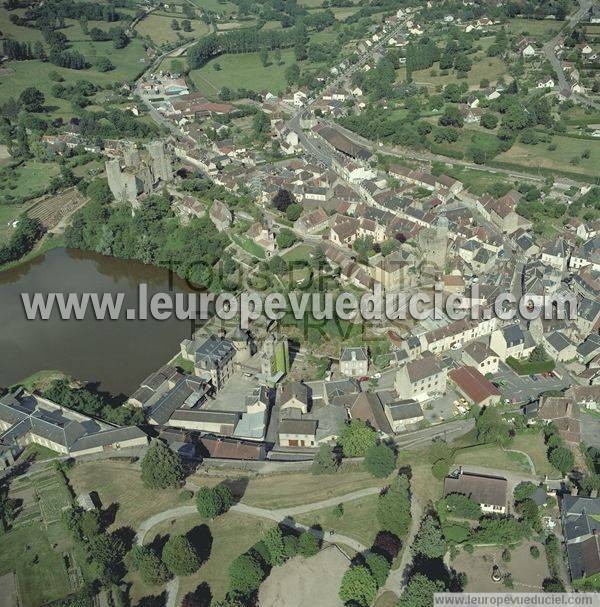 Photo aérienne de Bourbon-l'Archambault
