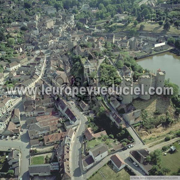 Photo aérienne de Bourbon-l'Archambault