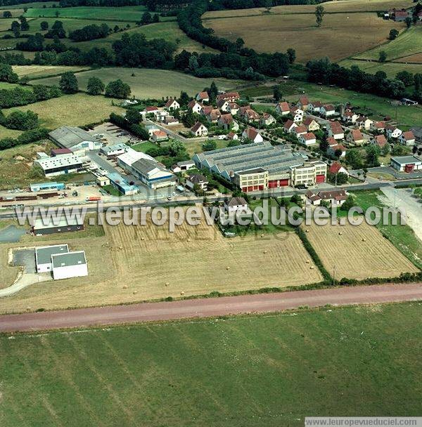 Photo aérienne de Villefranche-d'Allier