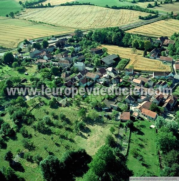 Photo aérienne de Bellenaves