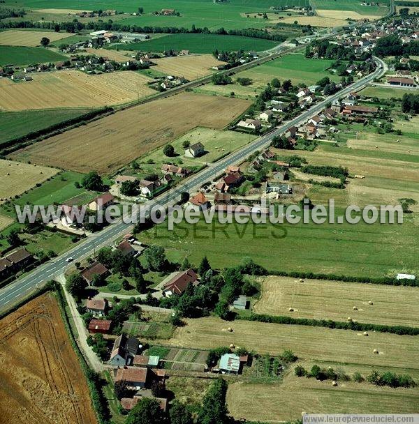 Photo aérienne de Bessay-sur-Allier