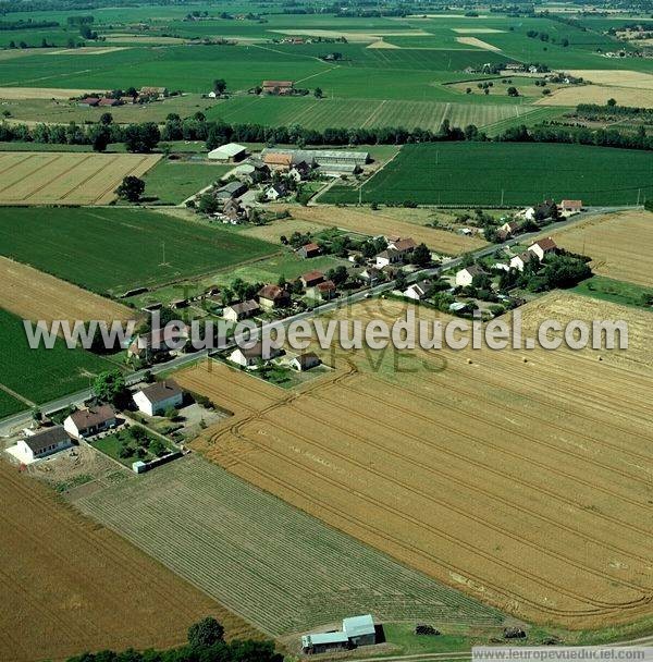 Photo aérienne de Bessay-sur-Allier