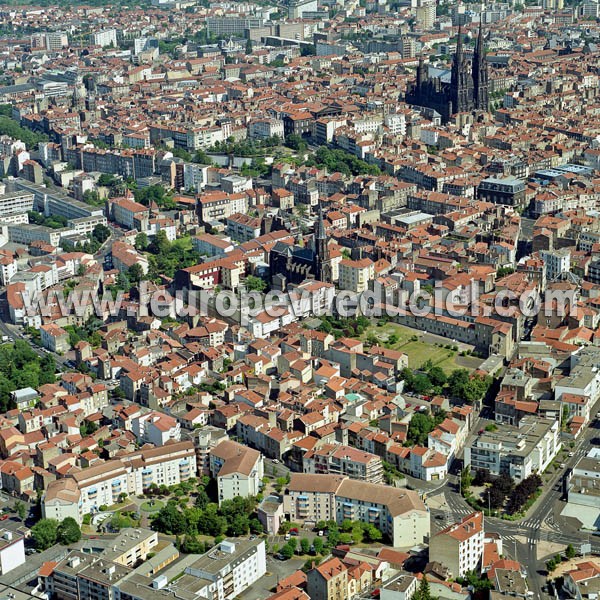 Photo aérienne de Clermont-Ferrand