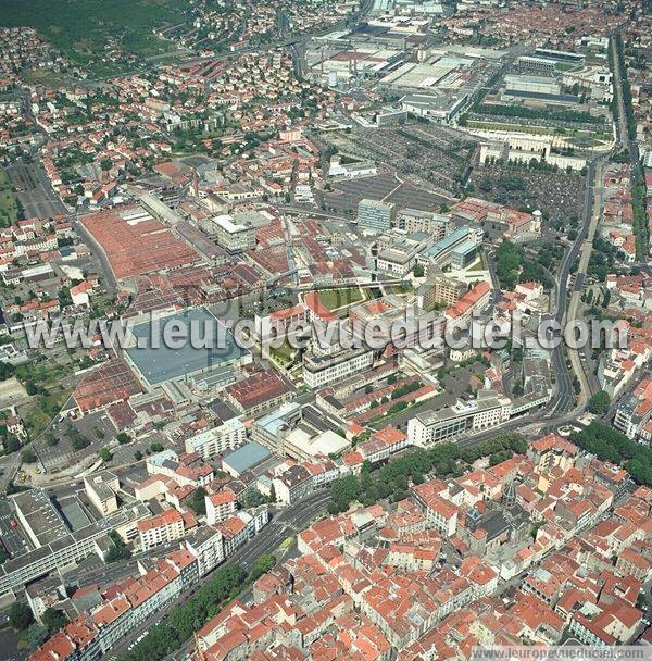 Photo aérienne de Clermont-Ferrand