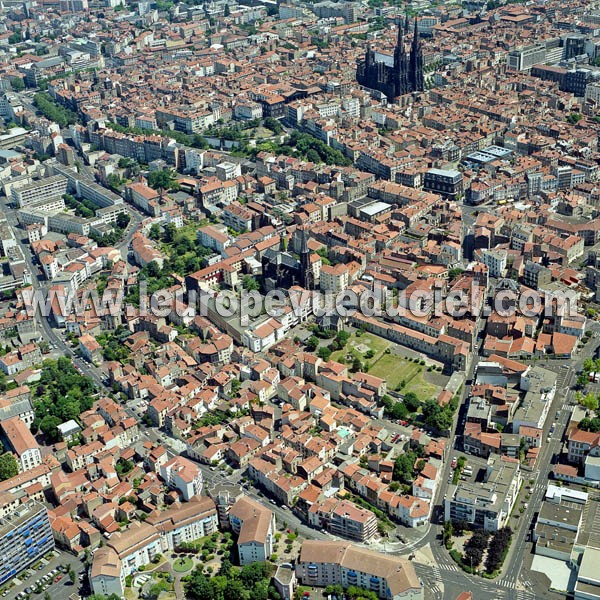 Photo aérienne de Clermont-Ferrand