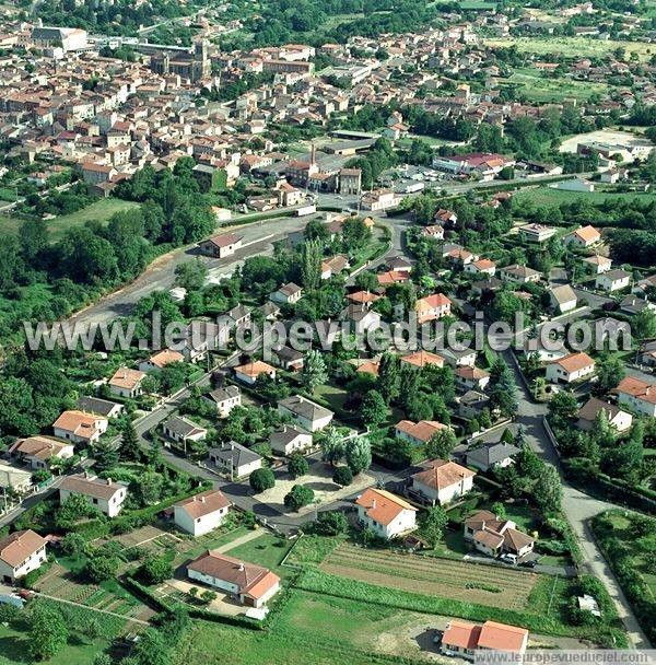 Photo aérienne de Billom