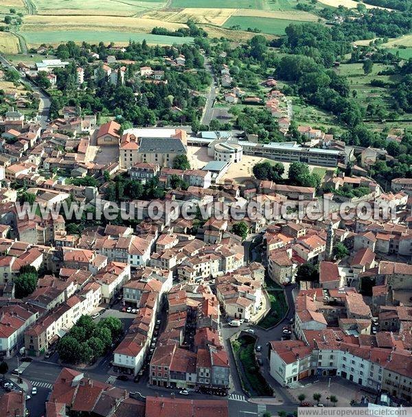 Photo aérienne de Billom