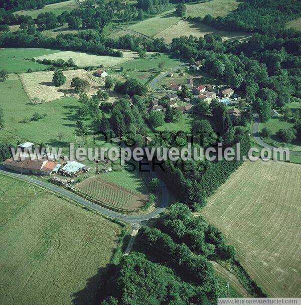 Photo aérienne de Olliergues
