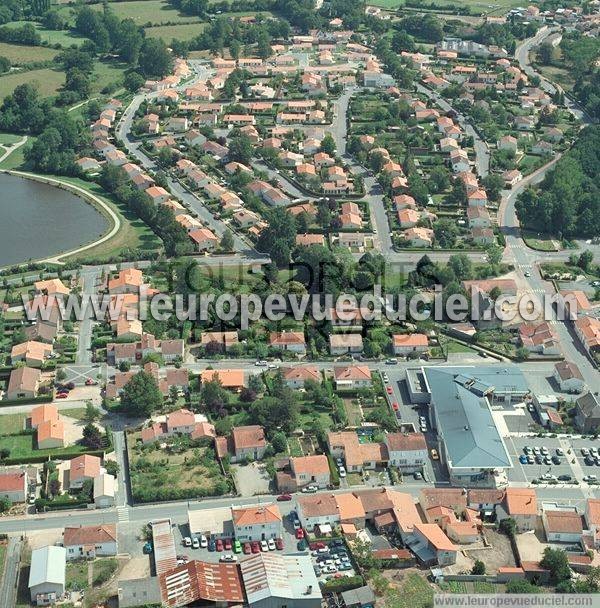 Photo aérienne de Mouilleron-le-Captif