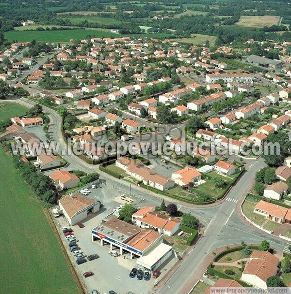 Photo aérienne de Mouilleron-le-Captif