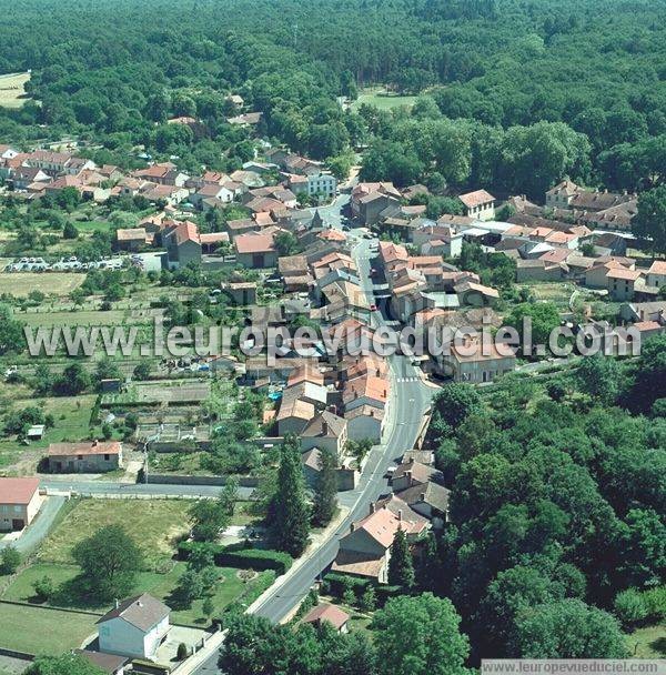 Photo aérienne de Randan