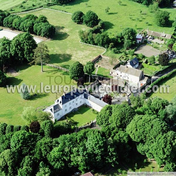 Photo aérienne de Autheuil-Authouillet