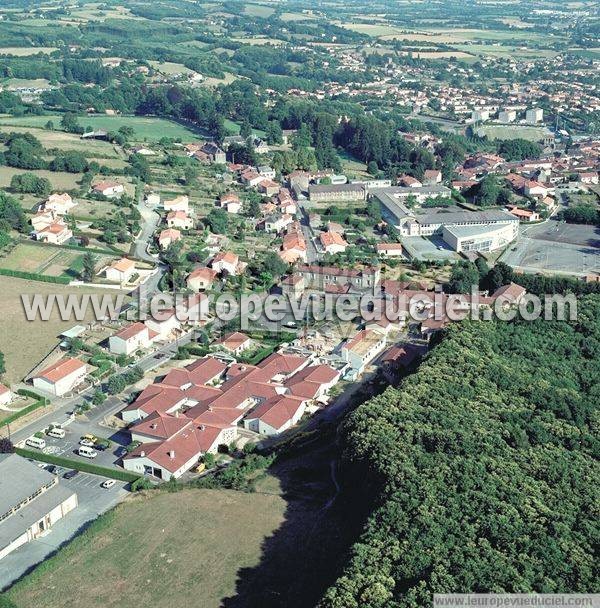 Photo aérienne de Pouzauges