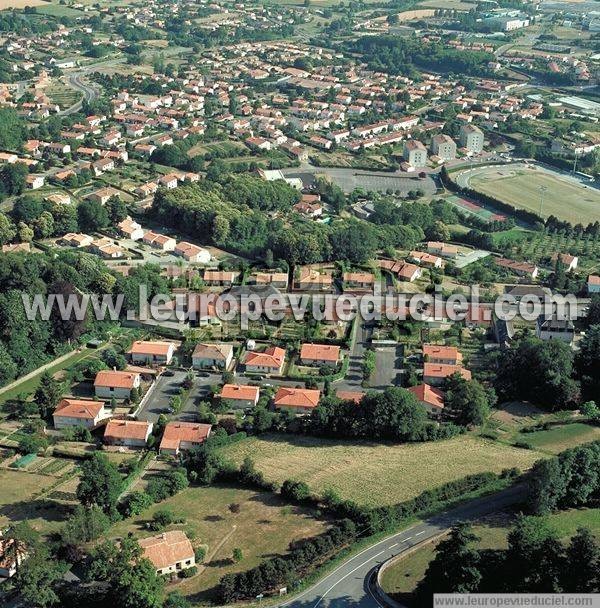 Photo aérienne de Pouzauges