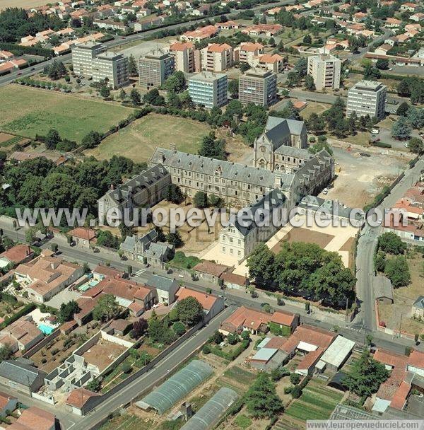 Photo aérienne de Luon