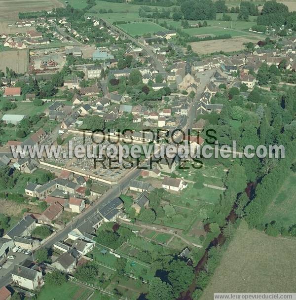 Photo aérienne de Dangeau