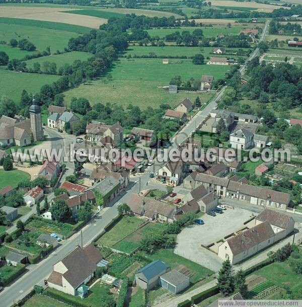 Photo aérienne de Neuilly-sur-Eure