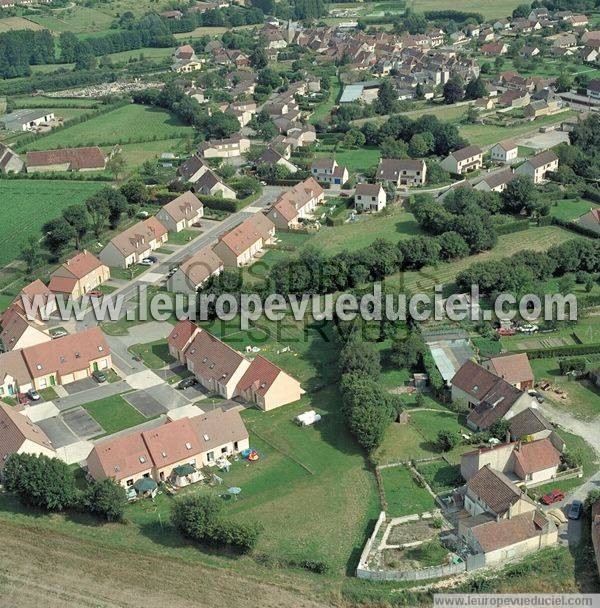 Photo aérienne de Berd'huis