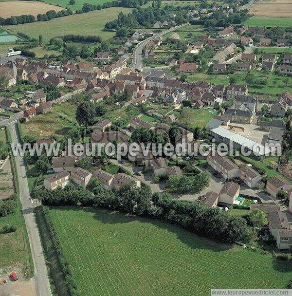 Photo aérienne de Berd'huis