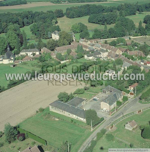 Photo aérienne de Charbonnires