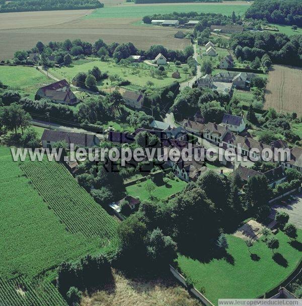 Photo aérienne de Charbonnires