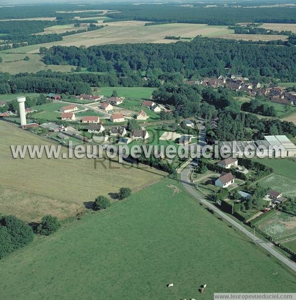 Photo aérienne de Montlandon