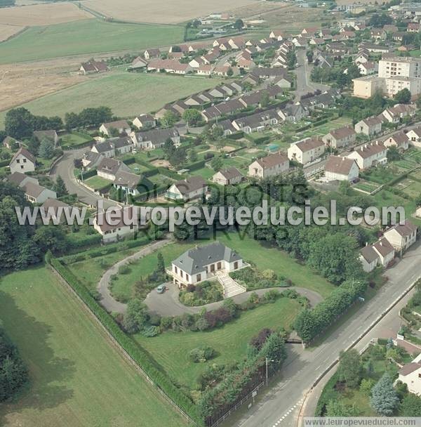 Photo aérienne de Thiron Gardais