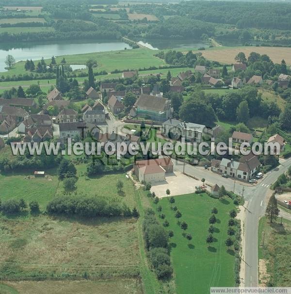 Photo aérienne de Saint-Denis-d'Authou