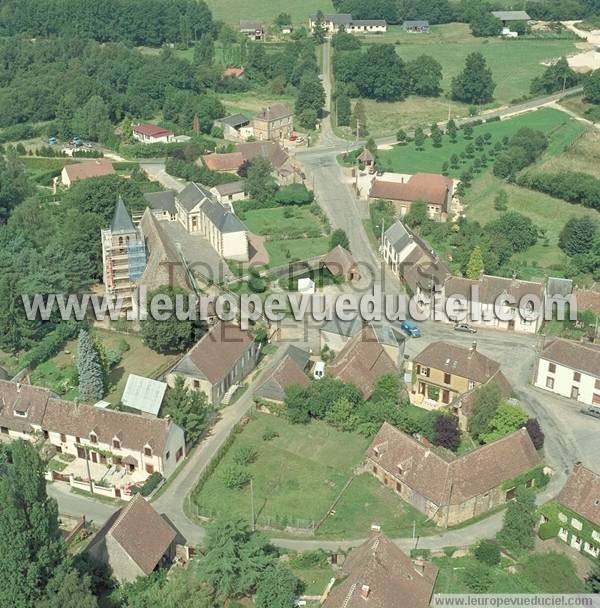 Photo aérienne de Saint-Denis-d'Authou