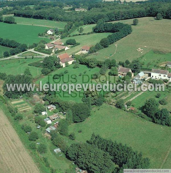 Photo aérienne de Bellou-le-Trichard