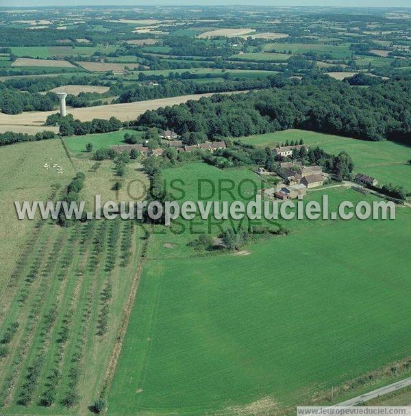 Photo aérienne de Bellou-le-Trichard