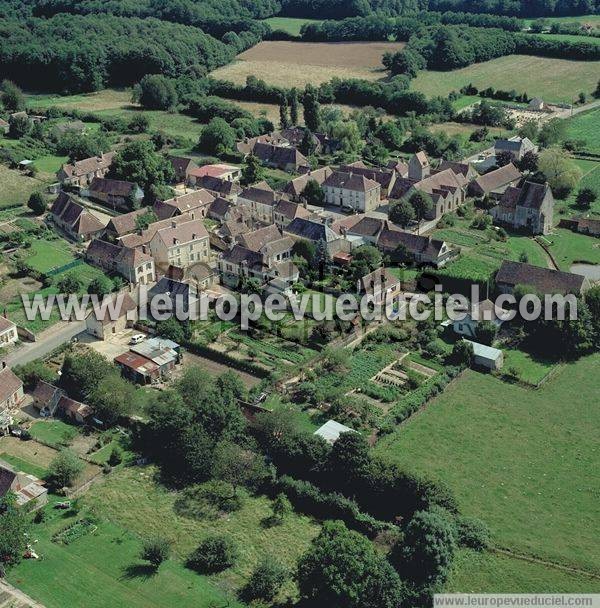 Photo aérienne de Bellou-le-Trichard