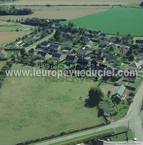 Photo aérienne de Dampierre-sous-Brou