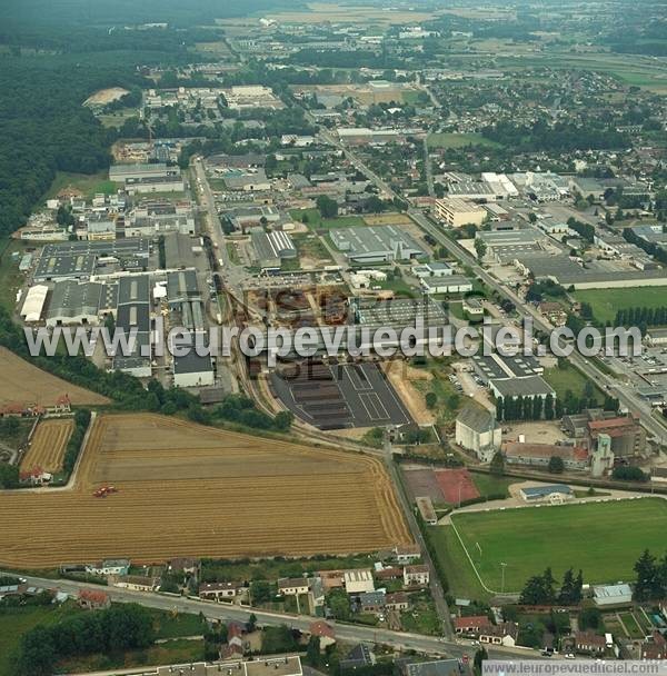 Photo aérienne de Louviers