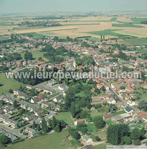 Photo aérienne de Villers-Outraux