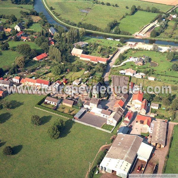 Photo aérienne de Boussires-sur-Sambre