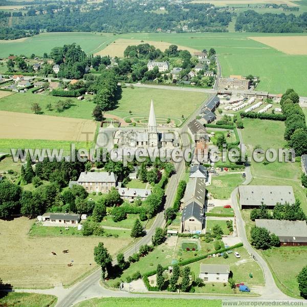 Photo aérienne de Saint-Laurent-de-Brvedent