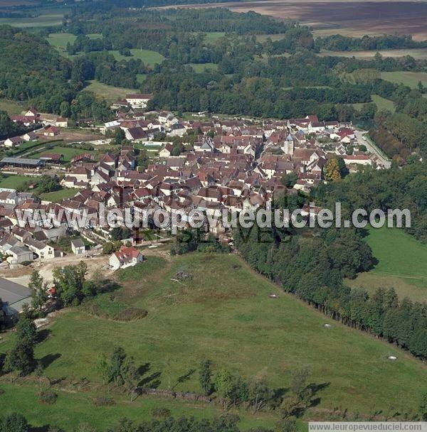 Photo aérienne de Chichée