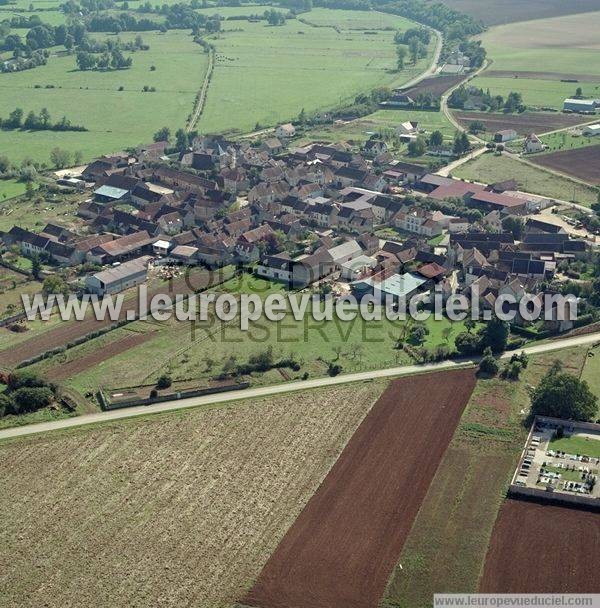 Photo aérienne de Chemilly-sur-Serein