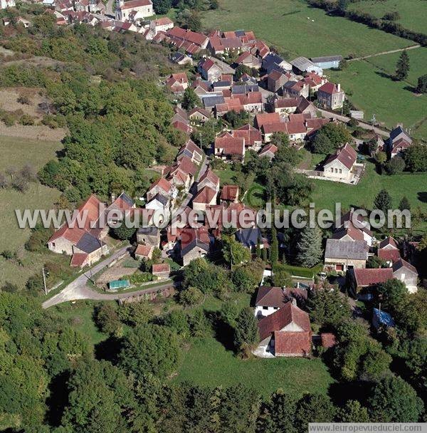 Photo aérienne de Foissy-ls-Vzelay