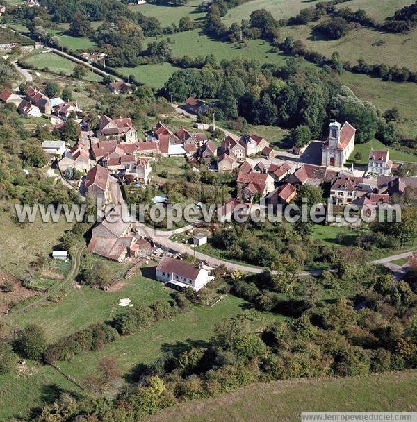 Photo aérienne de Foissy-lès-Vézelay