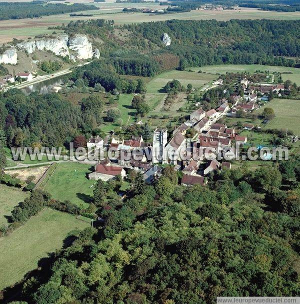 Photo aérienne de Merry-sur-Yonne